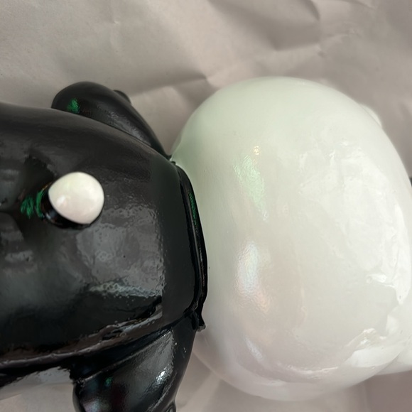 Hello Kitty Skeleton Soap Dispenser - Picture 3 of 3